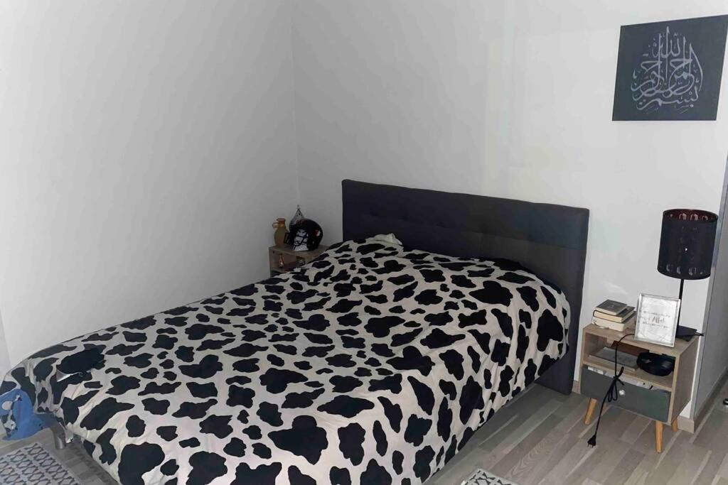 Meyzieu : Superbe Appartement Tres Cosy. Eksteriør bilde